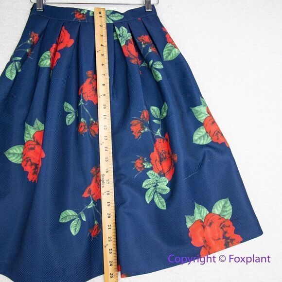 Vintage floral‎ print fit and flare skirt, size XS - Picture 8 of 15